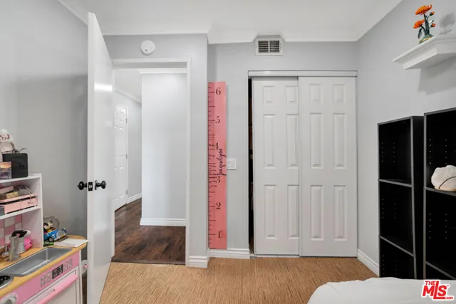 $2,600 | 18209 Sierra Highway, Unit 115, Canyon Country, CA 91351