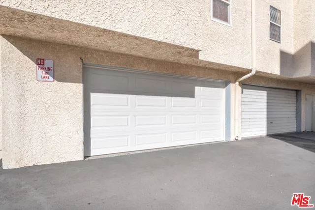 $2,600 | 18209 Sierra Highway, Unit 115, Canyon Country, CA 91351