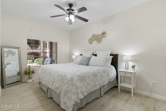 $495,000 | 5350 East Deer Valley Drive, Unit 1276, Phoenix, AZ 85054