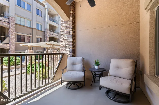 $495,000 | 5350 East Deer Valley Drive, Unit 1276, Phoenix, AZ 85054