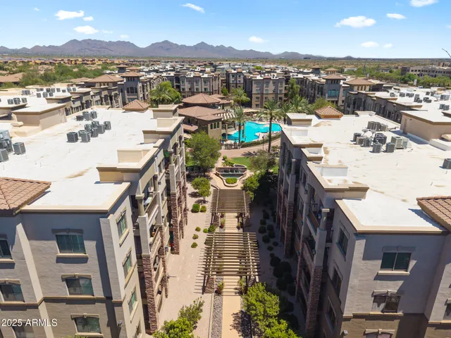 $495,000 | 5350 East Deer Valley Drive, Unit 1276, Phoenix, AZ 85054
