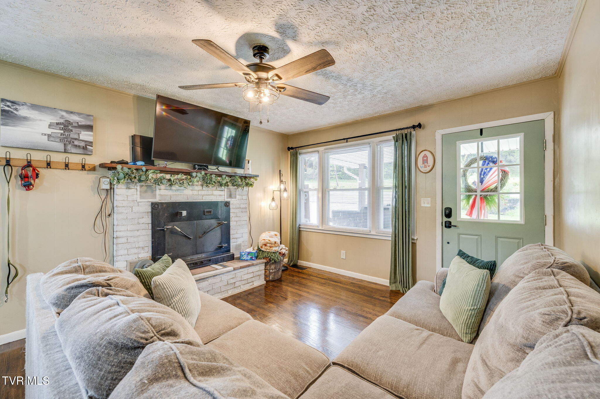 360 Ealey Road Greeneville, TN 37743 - Photo 5 of 36 008