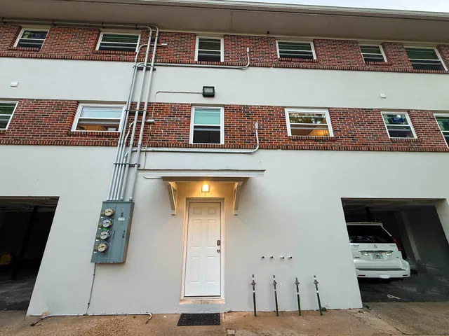 $1,500 | 606 East Park Avenue, Unit 3, Tallahassee, FL 32301