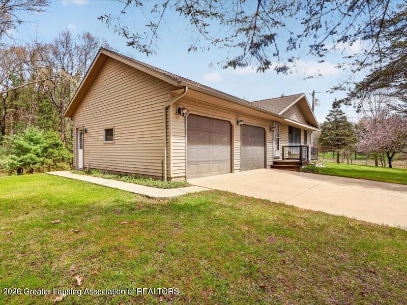 1160 North State Road Belding, MI 48809 - Photo 3 of 77 03-1160-N-State-Rd-Belding-Windowstill