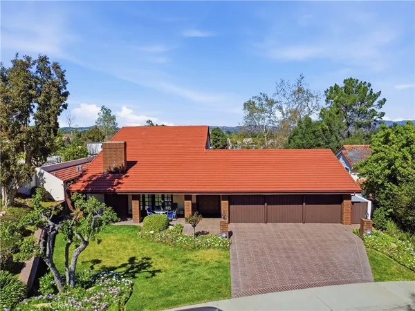 $2,500,000 | 23139 Park Contessa, Calabasas, CA 91302