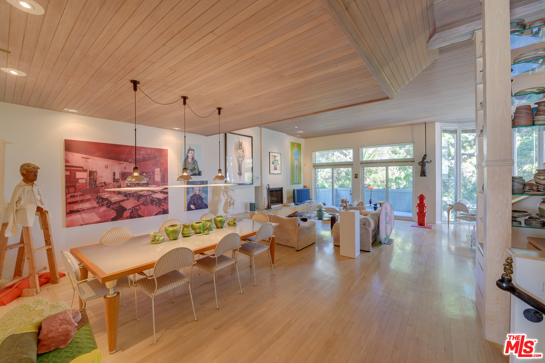 16 Westwind Street Marina del Rey, CA 90292 - Photo 3 of 40 a view of a dining room with furniture window and outside view