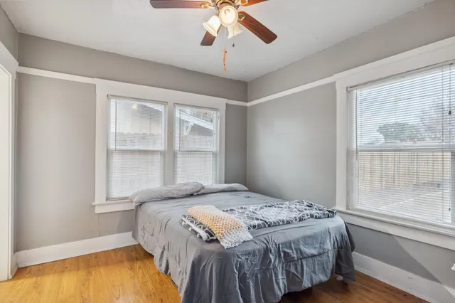 $260,000 | 728 North Farris Avenue, Fresno, CA 93728