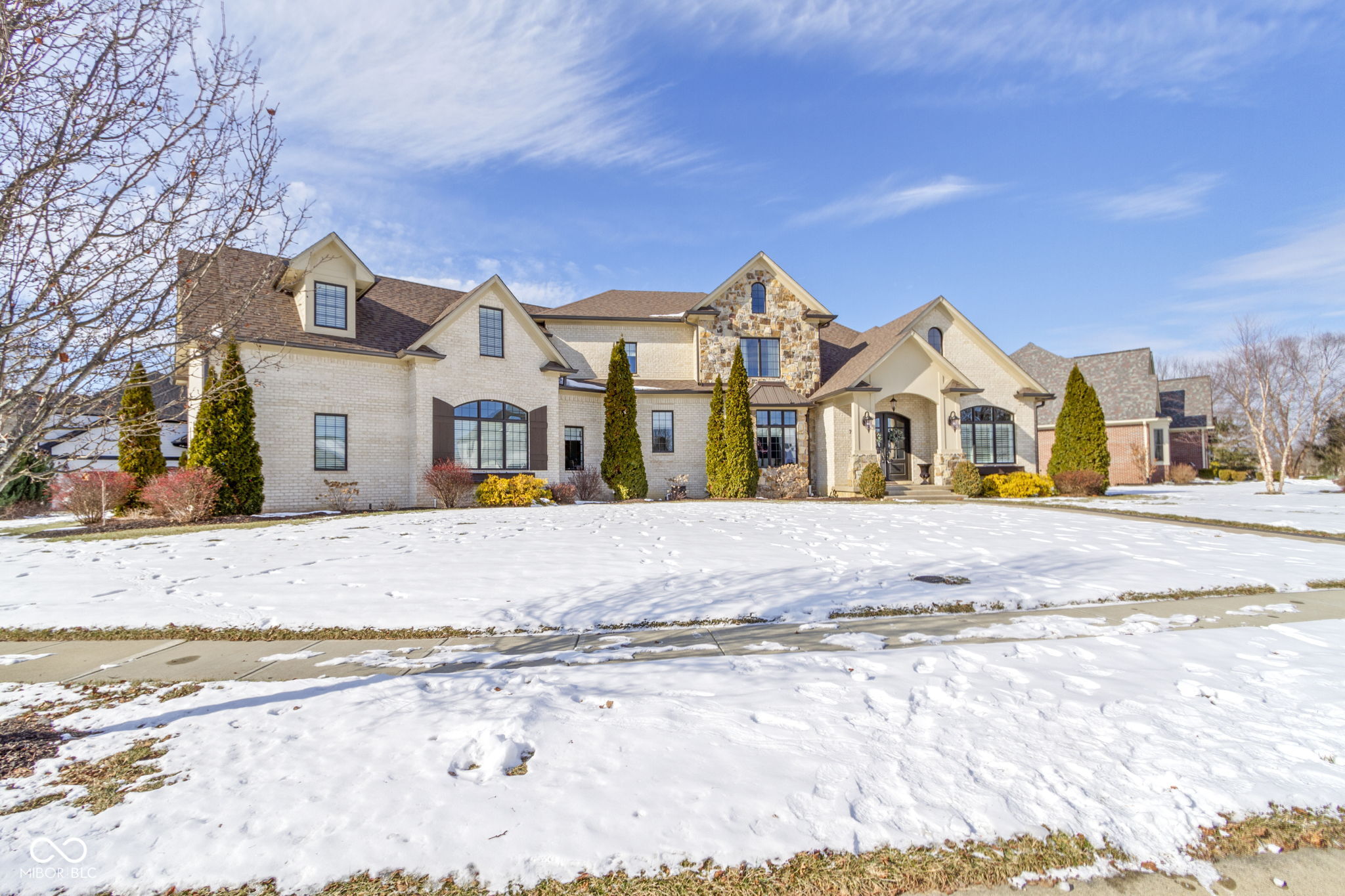 7928 Stonebriar Way Indianapolis, IN 46259 - Photo 2 of 17