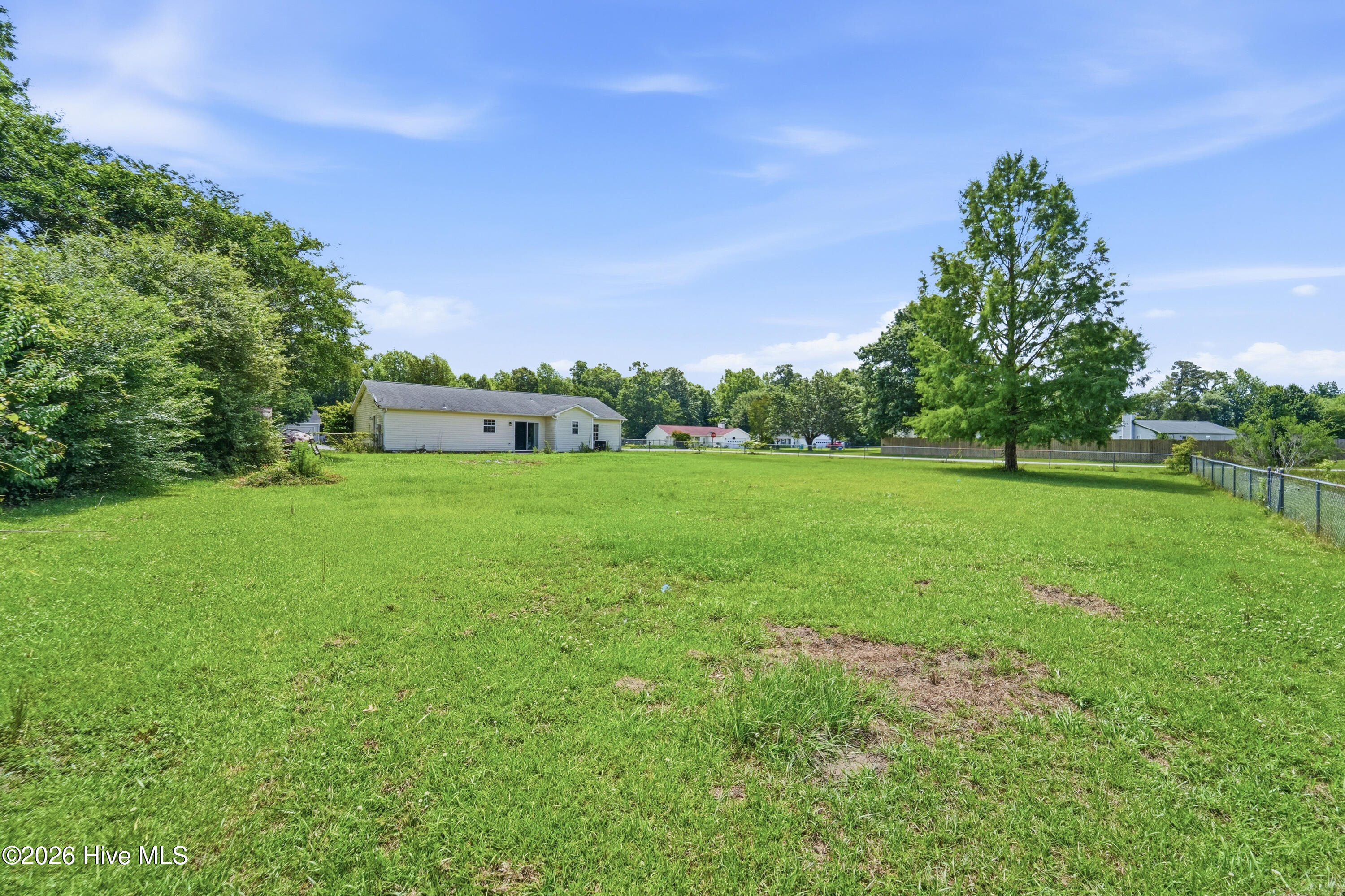 310 Steller Road Jacksonville, NC 28540 - Photo 8 of 47 310 Steller Road, Jacksonville, NC