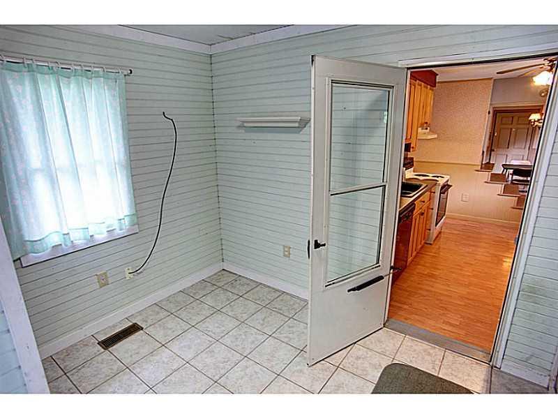 5270 Old Clifton Road Springfield, OH 45502 - Photo 10 of 25