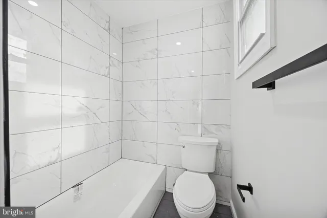 $299,000 | 222 East 30th Street, Wilmington, DE 19802