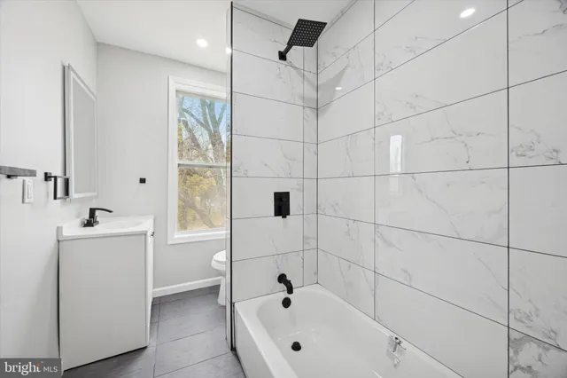 $299,000 | 222 East 30th Street, Wilmington, DE 19802