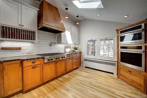 $1,075,000 | 779 Kinnikinnik Hill, Golden, CO 80401