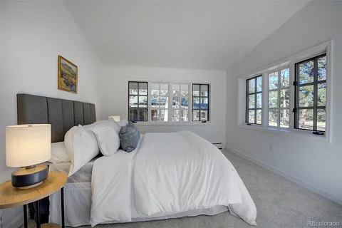 $1,075,000 | 779 Kinnikinnik Hill, Golden, CO 80401