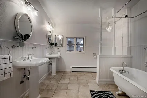 $1,075,000 | 779 Kinnikinnik Hill, Golden, CO 80401