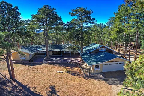 $1,075,000 | 779 Kinnikinnik Hill, Golden, CO 80401