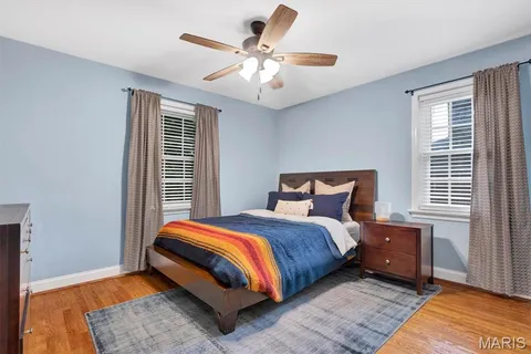 $299,900 | 807 Blossom Lane, St. Louis, MO 63119
