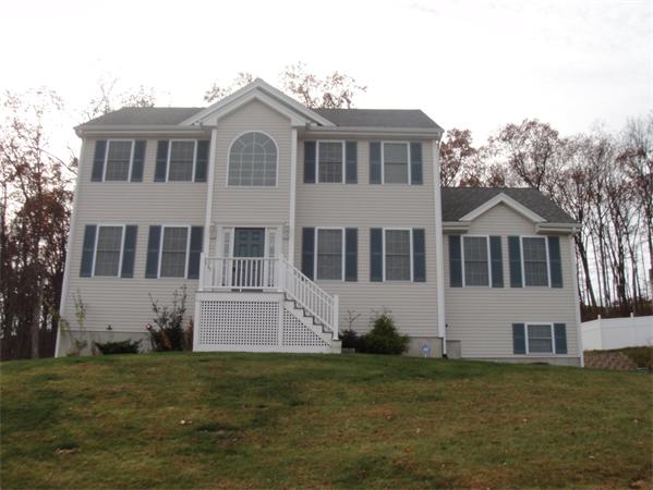 52 Snow Road Haverhill, MA 01832 - Photo 1 of 8 Gallery Image 1