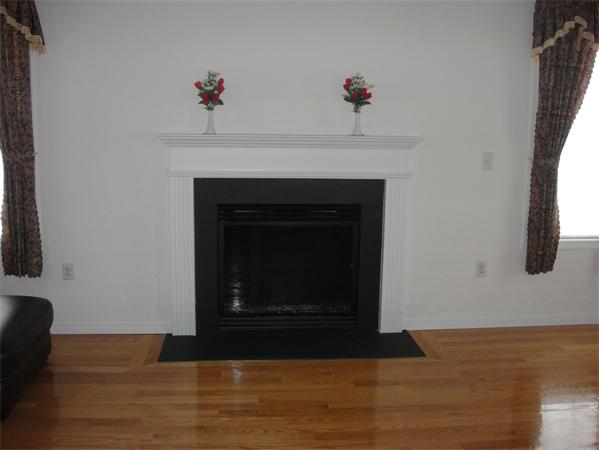 52 Snow Road Haverhill, MA 01832 - Photo 4 of 8 Gallery Image 4