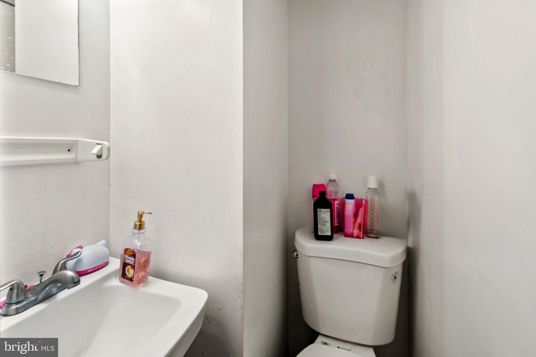 466 Rively Avenue Collingdale, PA 19023 - Photo 34 of 39 Basement Powder Room (Included w/ 1st Floor)