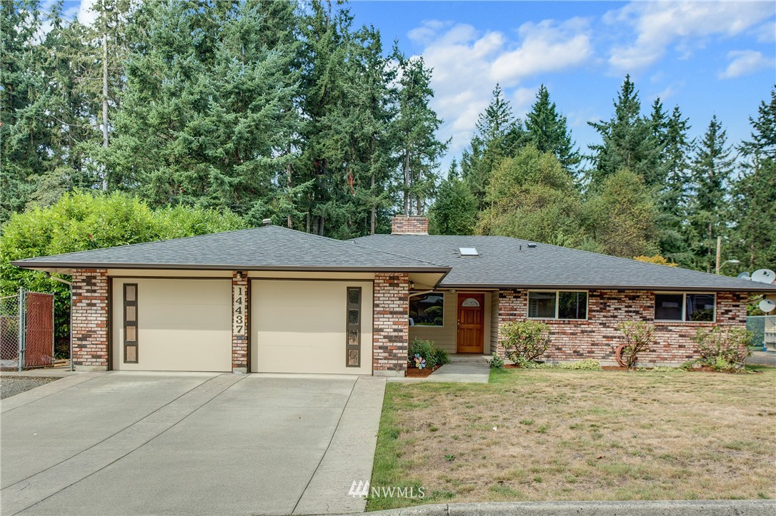 14437 157th Place Southeast Renton, WA 98059 - Photo 1 of 18 front view of a house with a yard