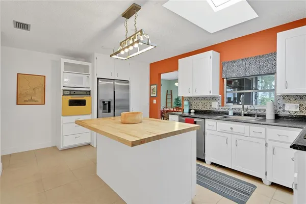 $389,900 | 431 Michigan Avenue, St. Cloud, FL 34769