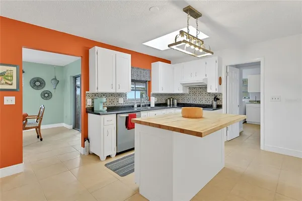 $389,900 | 431 Michigan Avenue, St. Cloud, FL 34769