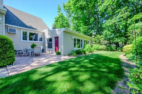 $700,000 | 1401 Herzel Boulevard, West Babylon, NY 11704
