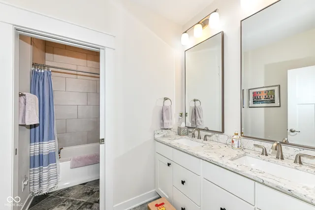 $920,000 | 2026 North Talbott Street, Indianapolis, IN 46202