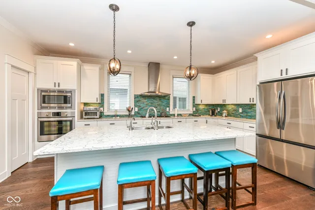 $920,000 | 2026 North Talbott Street, Indianapolis, IN 46202