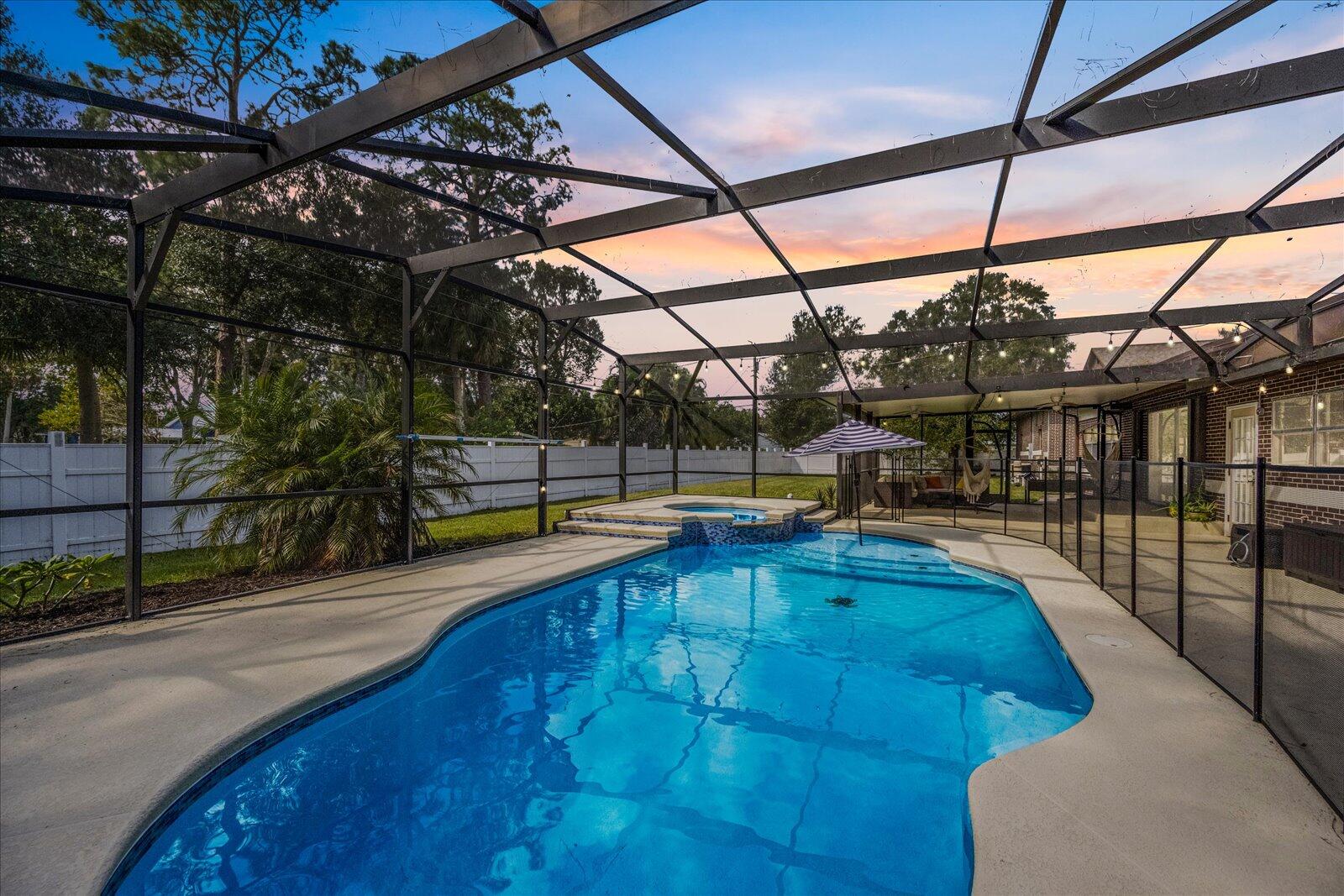 Salt system pool & spa