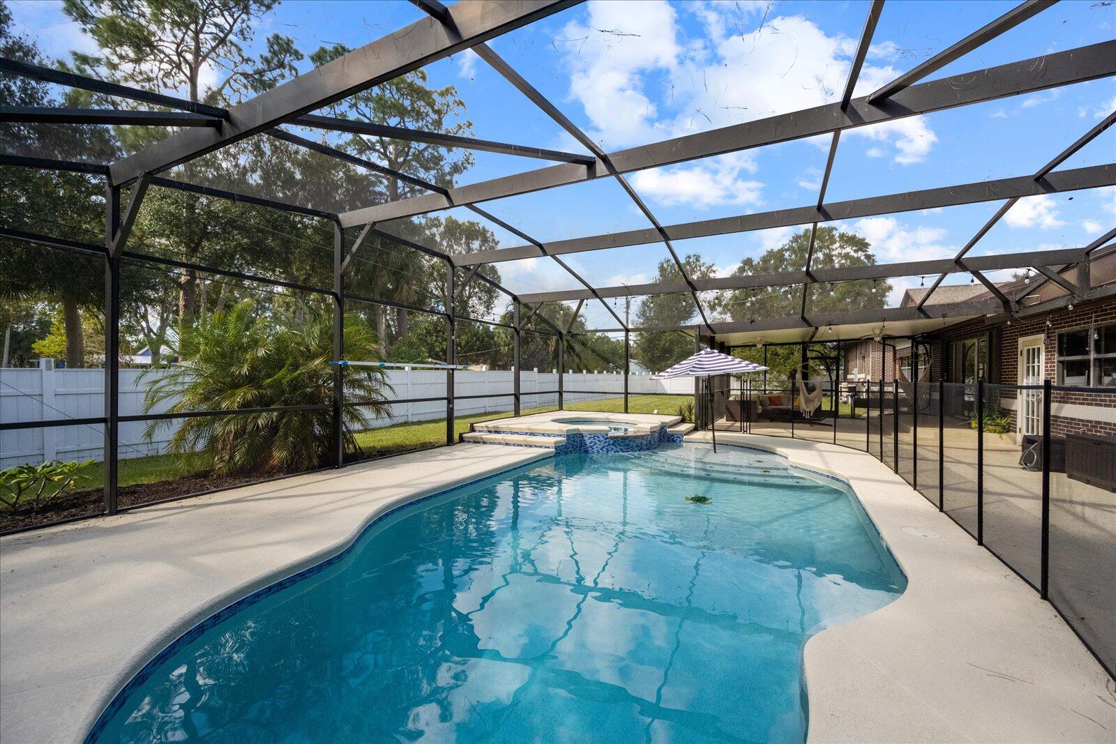 7503 Georges Road Fort Pierce, FL 34951 - Photo 36 of 60 Salt System Pool