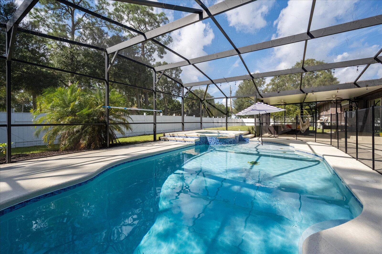 7503 Georges Road Fort Pierce, FL 34951 - Photo 39 of 60 Salt System Pool & Spa