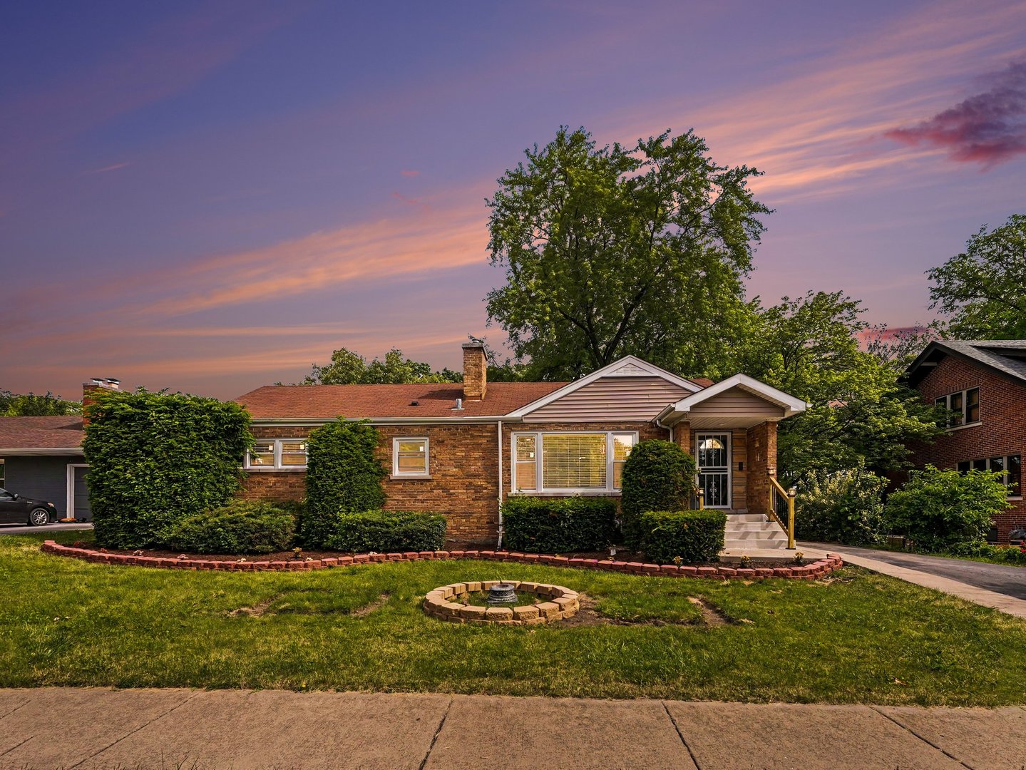 1650 Cedar Road Homewood, IL 60430 - Photo 1 of 38