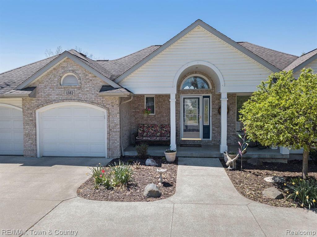 1382 Flushing Road Flushing, MI 48433 - Photo 3 of 43