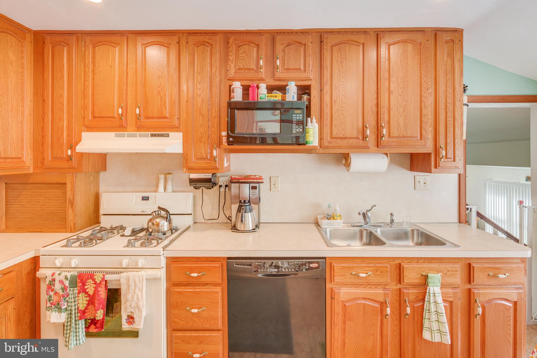6 Hillcrest Road Stratford, NJ 08084 - Photo 7 of 20