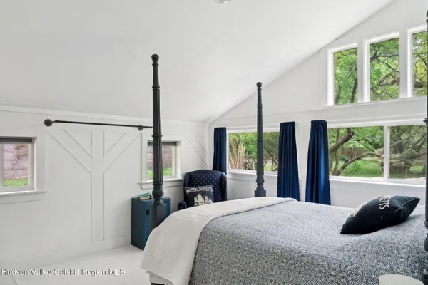 $1,199,000 | 3207-3209 Highway 212, Woodstock, NY 12409