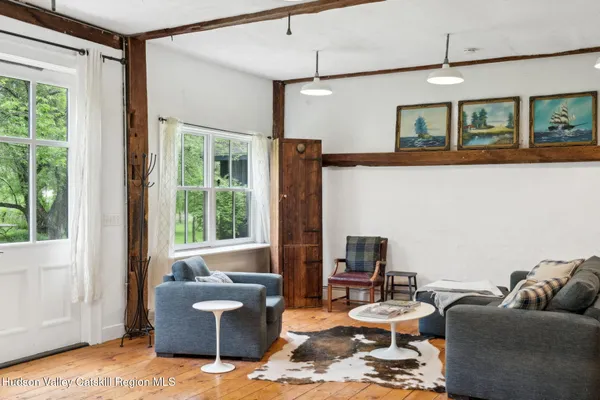 $1,199,000 | 3207-3209 Highway 212, Woodstock, NY 12409