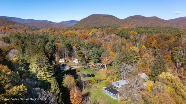 $1,199,000 | 3207-3209 Highway 212, Woodstock, NY 12409