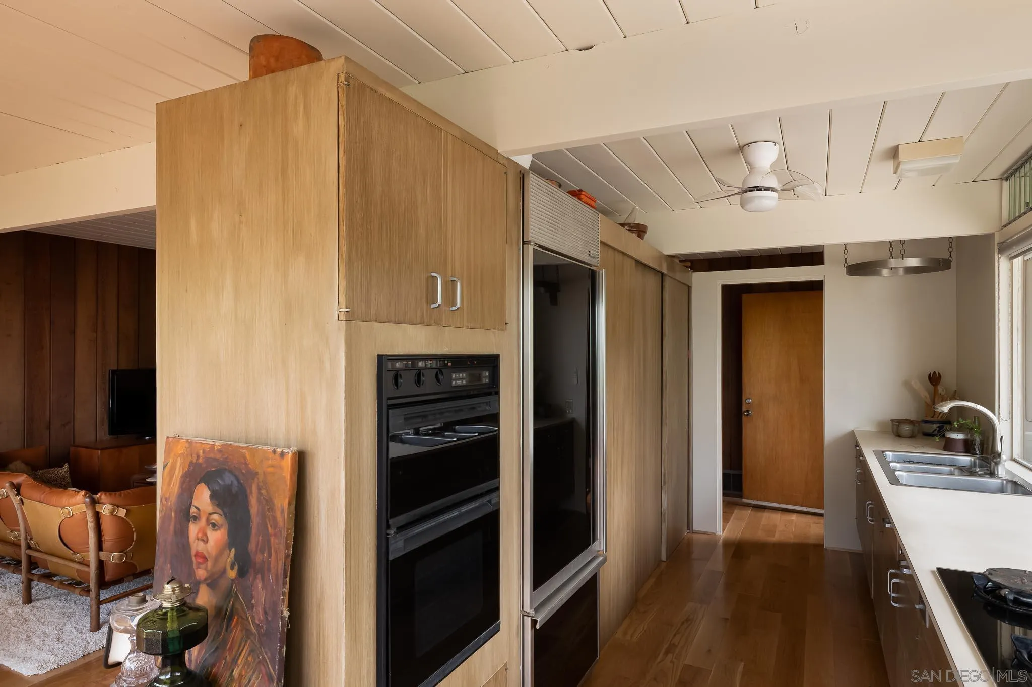 1945 Balboa Avenue Del Mar, CA 92014 - Photo 13 of 25 a view of a kitchen from the hallway