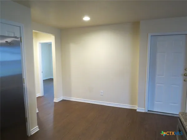 $1,100 | 1609 North 10th Street, Unit A, Killeen, TX 76541