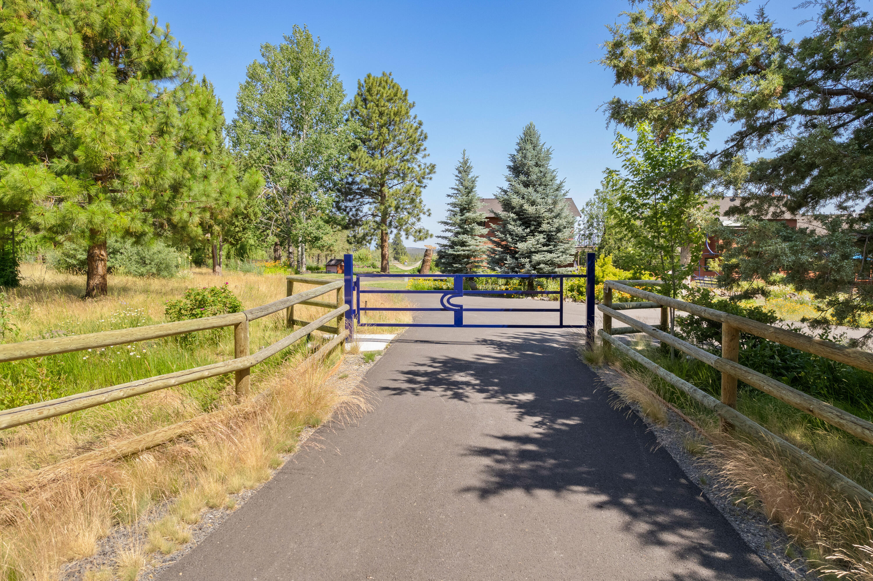 18740 Ridgecrest Road Bend, OR 97703 - Photo 65 of 65 65