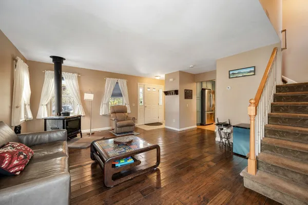 $650,000 | 72 Grey Meadow Drive, Burlington, VT 05408