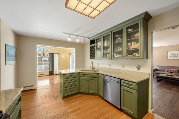 $650,000 | 72 Grey Meadow Drive, Burlington, VT 05408