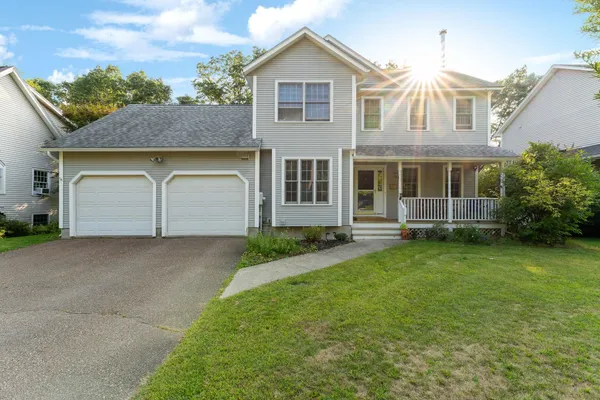 $650,000 | 72 Grey Meadow Drive, Burlington, VT 05408