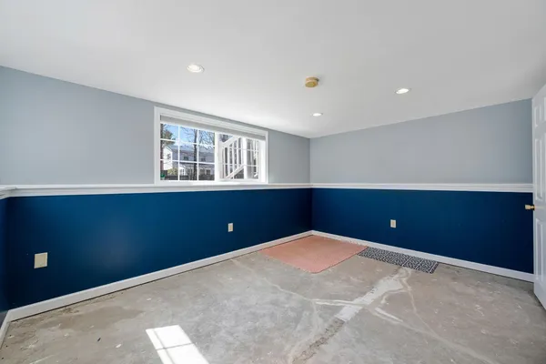 $650,000 | 72 Grey Meadow Drive, Burlington, VT 05408