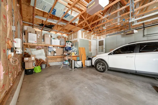 $650,000 | 72 Grey Meadow Drive, Burlington, VT 05408