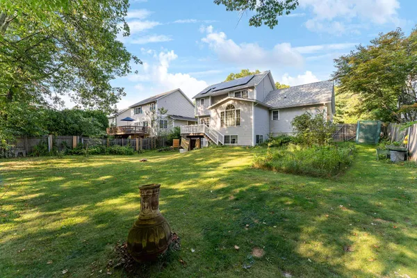 $650,000 | 72 Grey Meadow Drive, Burlington, VT 05408