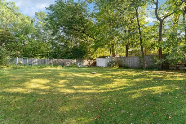 $650,000 | 72 Grey Meadow Drive, Burlington, VT 05408