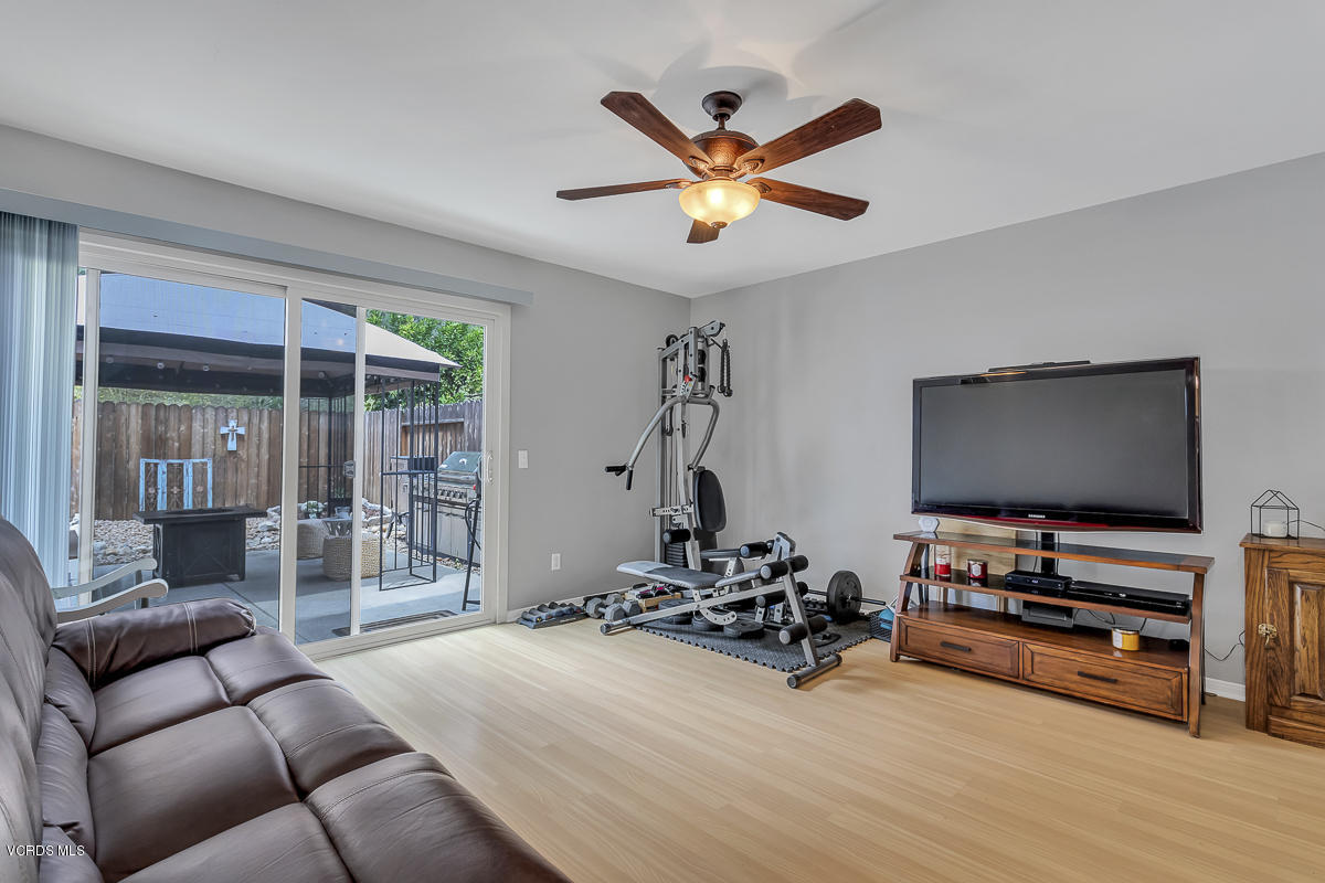 14969 Reedley Street Moorpark, CA 93021 - Photo 11 of 30 Reedley_Low-11